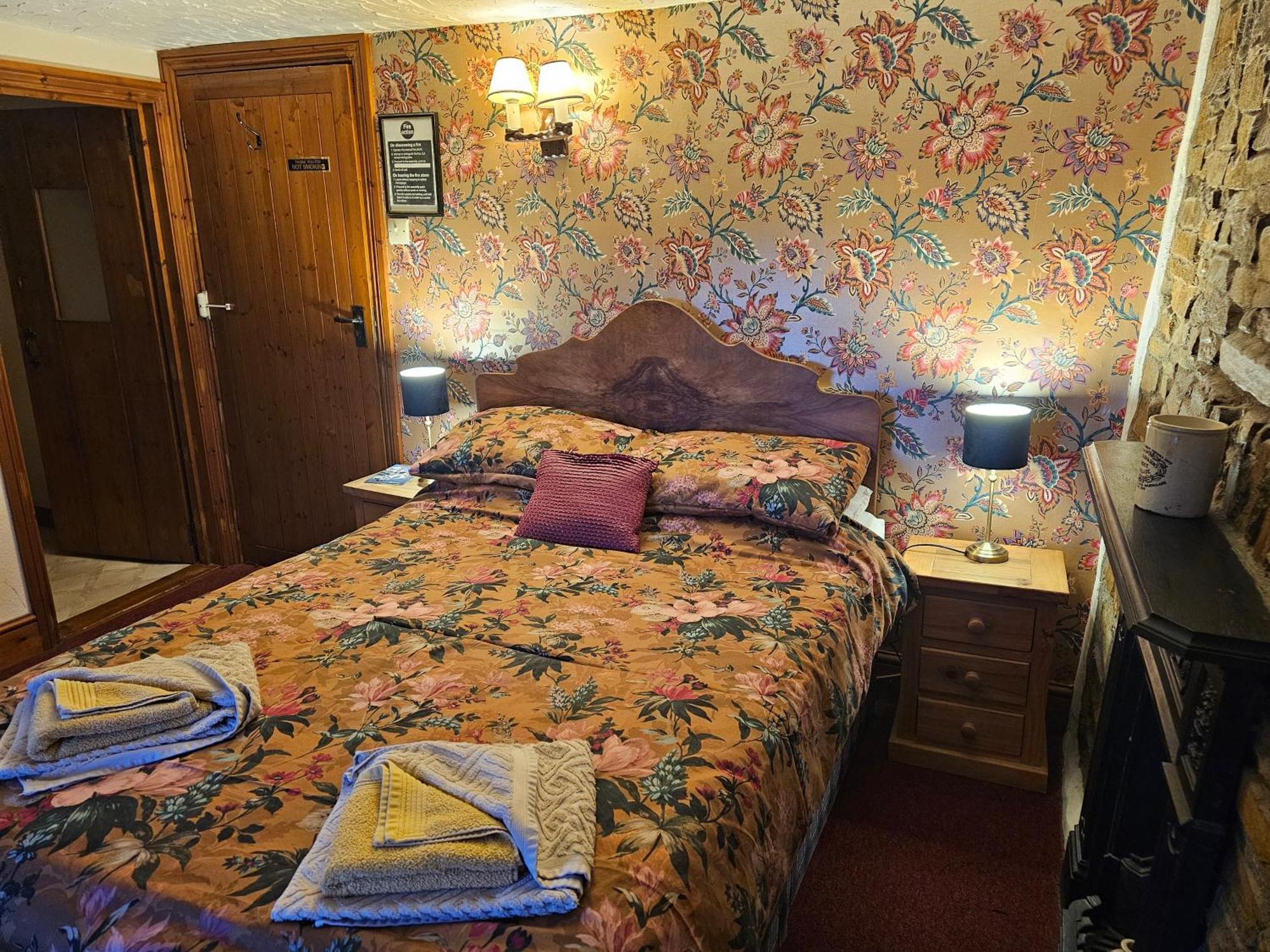 The West Country Inn Clovelly Eksteriør bilde